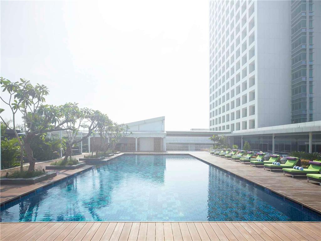 Novotel 4*